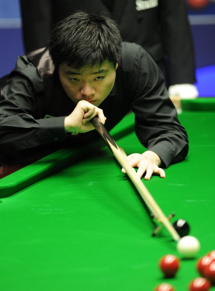 她的摊牌既 她的摊牌既