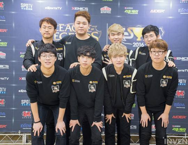 家队之间平 家队之间平