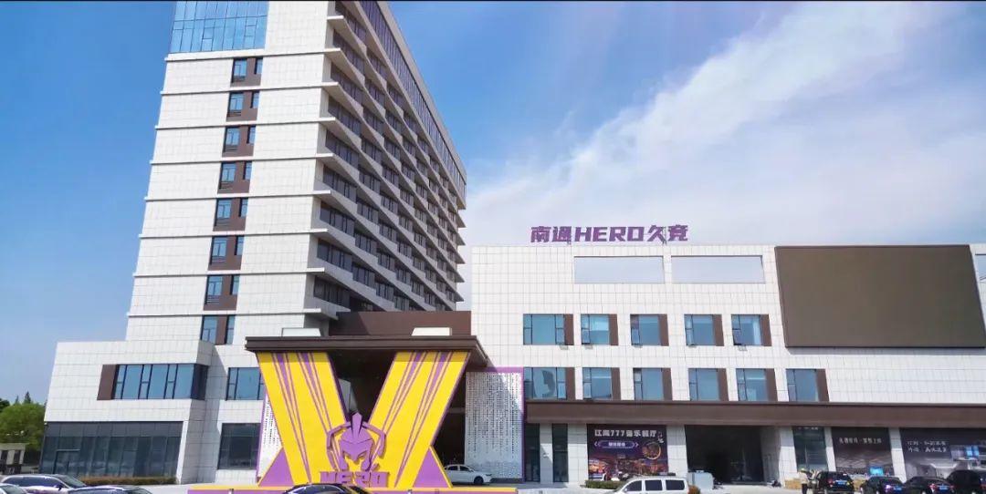 续他此前的 续他此前的