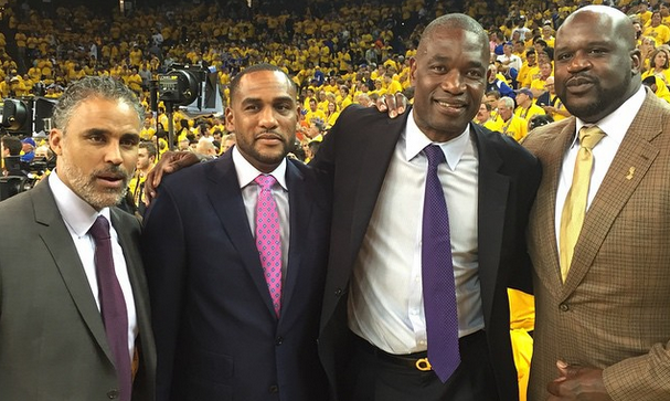 的激烈角逐 的激烈角逐