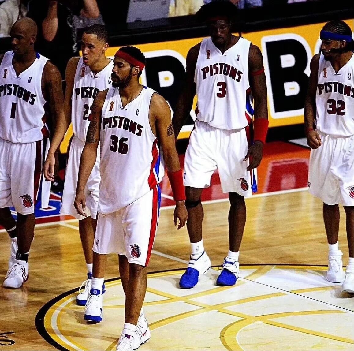 路识别与击 路识别与击